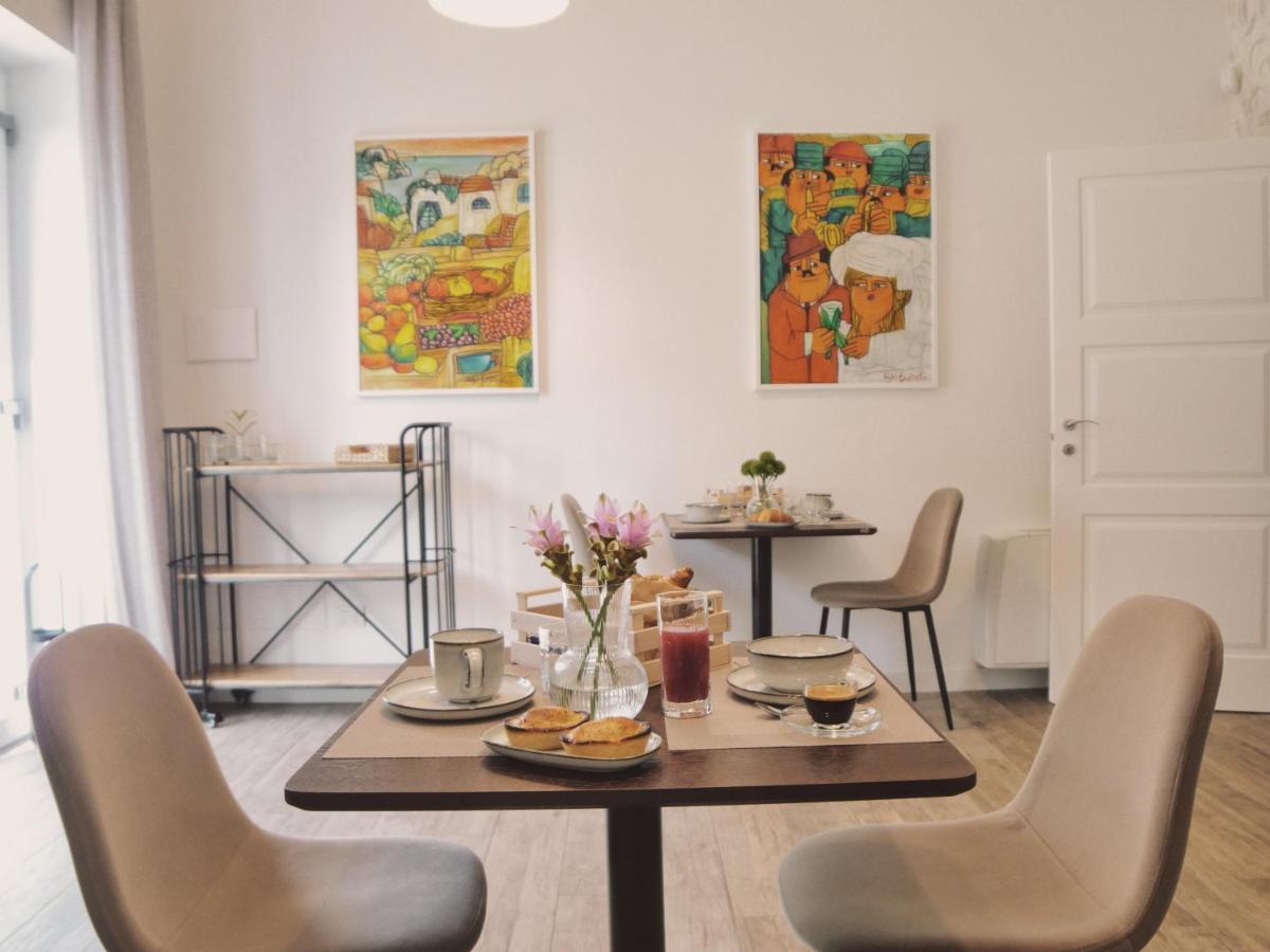 Adele E Il Duca Bed And Breakfast เลชเช ภายนอก รูปภาพ