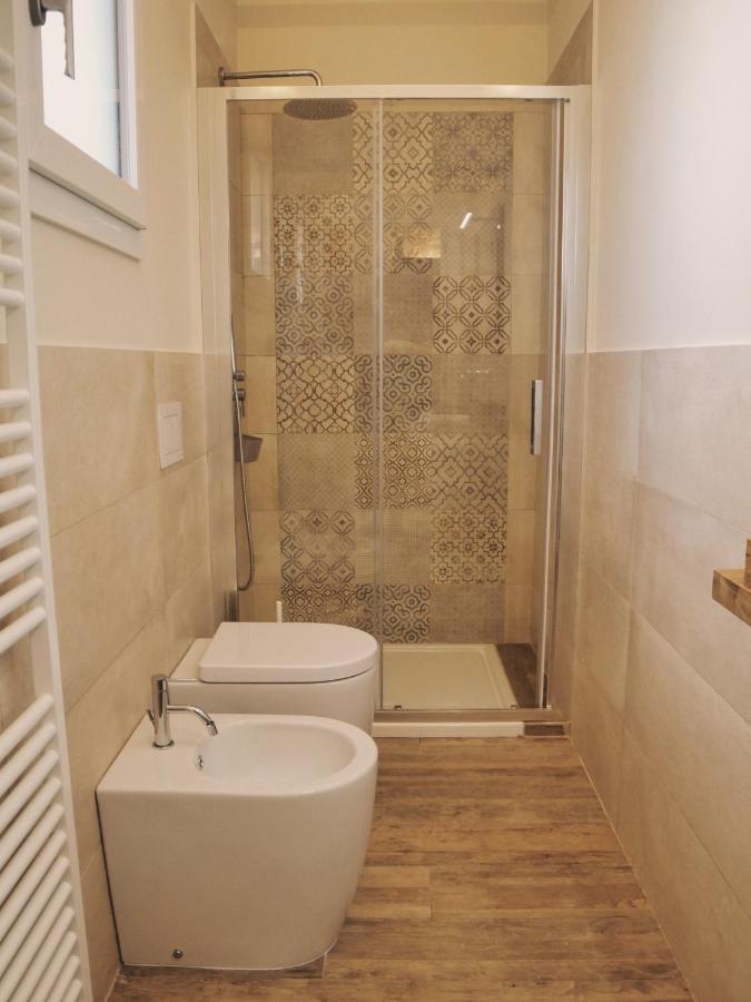 Adele E Il Duca Bed And Breakfast เลชเช ภายนอก รูปภาพ